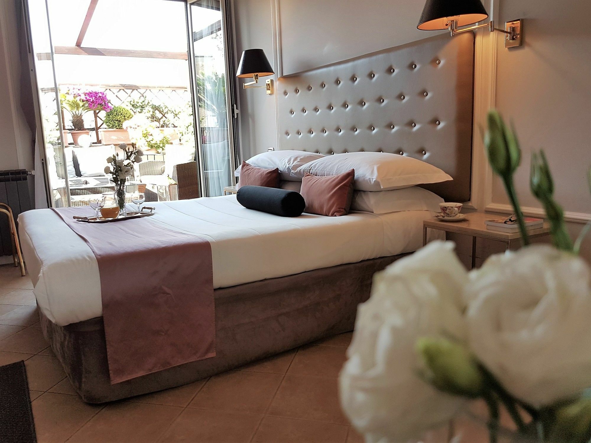 Althea Inn Roof Terrace โรม ภายนอก รูปภาพ
