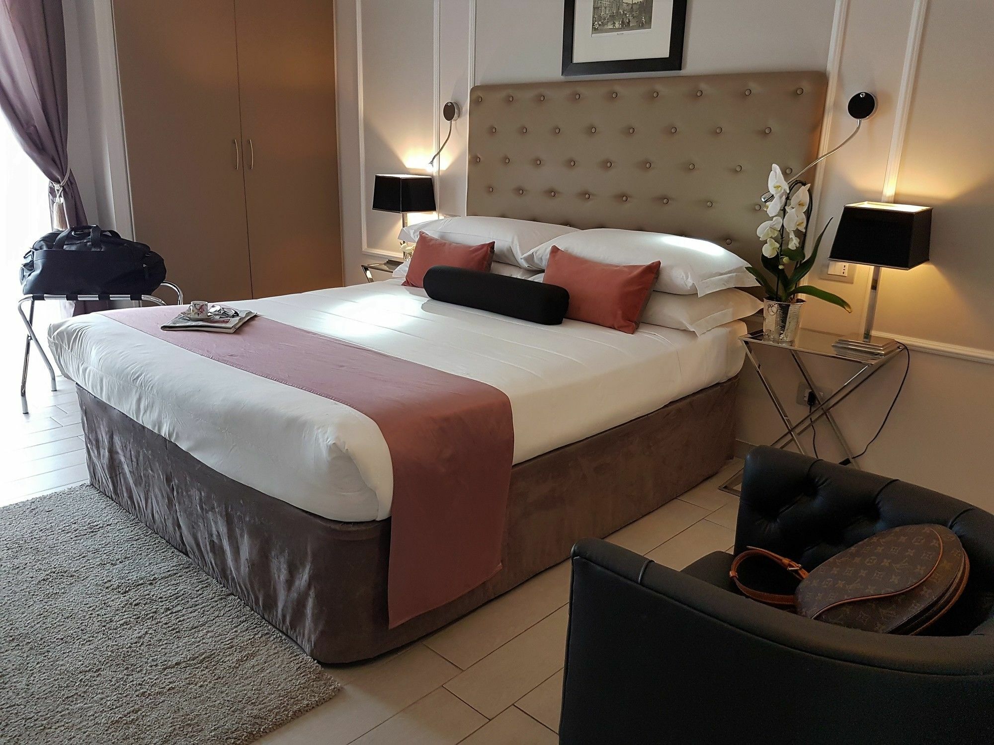 Althea Inn Roof Terrace โรม ภายนอก รูปภาพ
